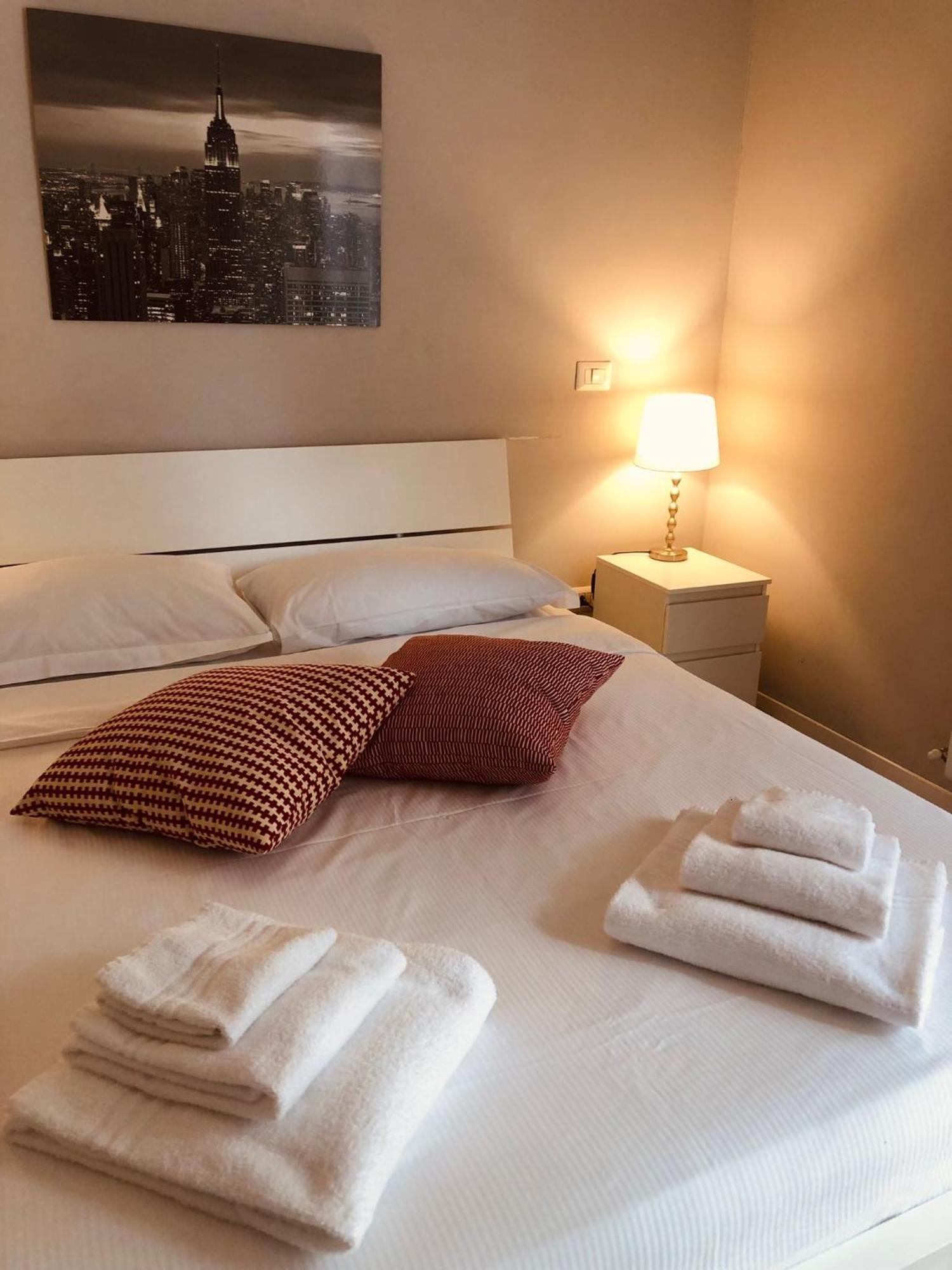 Jr Suite Mm3 Repubblica -Stazione-Centro Direz- C3, Milan